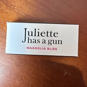 Juliette Has A Gun Magnolia
Bliss Perfume